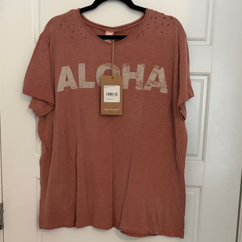 Magnolia Pearl Aloha Tee in Deep Rose Color